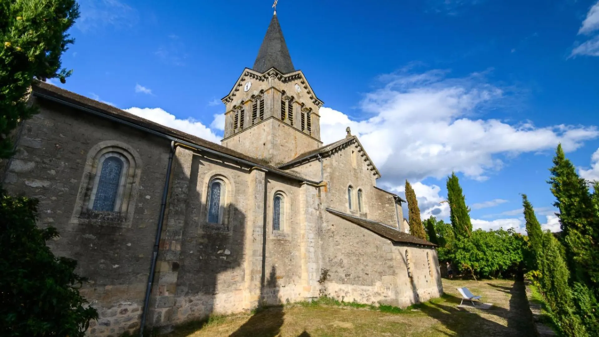Vakantiehuis Gite Dans Un Village Aveyronnais Lunac